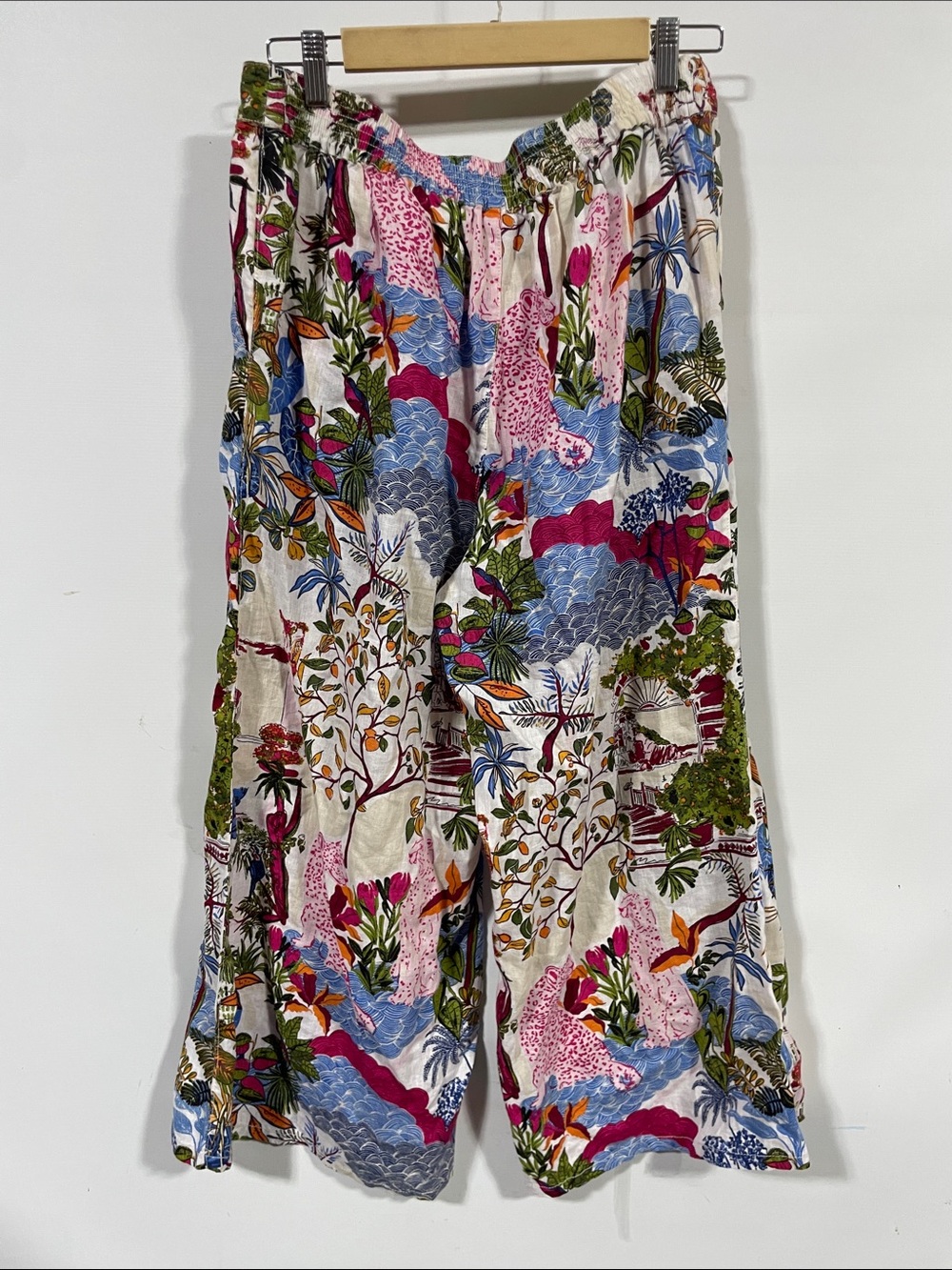 Nicole Miller 100% linen Multicolor Floral & Animal Print Wide-Leg Pants - Picture 3 of 3